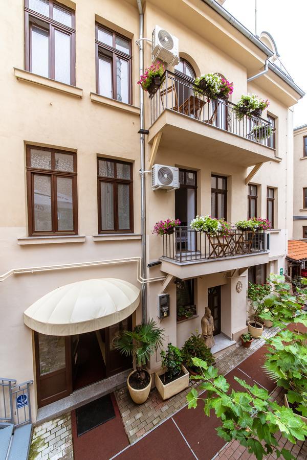 Bucharest Boutique By Jullie Aparthotel Eksteriør bilde
